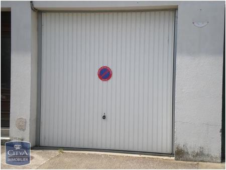 location parking chartres (28000)  72€