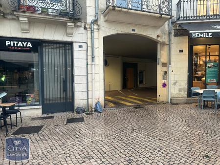 location parking poitiers (86000)  70€