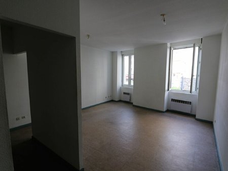 location appartement  69.63 m² t-2 à vallon-pont-d'arc  430 €