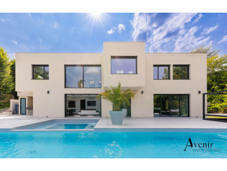 vente maison 6 pièces 258 m² villette-d'anthon (38280)