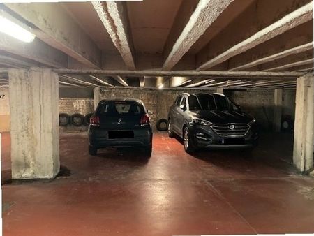 lambermont / parking intérieur
