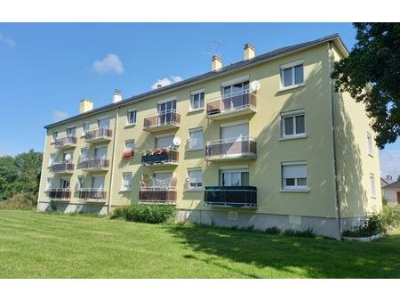 location appartement 4 pièces 74 m² savigny-sur-braye (41360)
