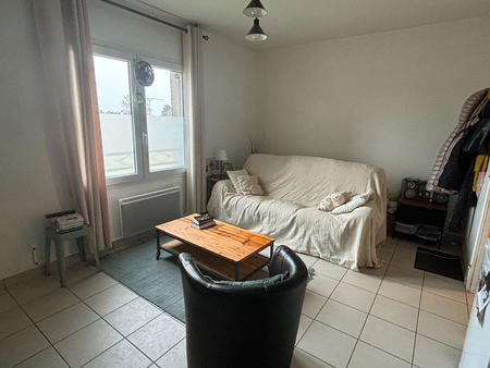 location maison à bellevigny (85170) : à louer / 32m² bellevigny