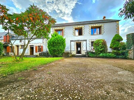 maison huêtre 254 m² t-11 à vendre  249 900 €