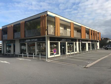 golbey local commercial 93 m²