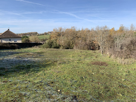 terrain de 8420 m2 pour projet de construction