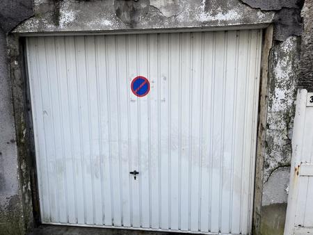 location garage box et parking à nantes saint-jacques (44000) : à louer / 15m² nantes sain