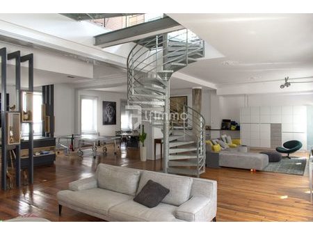 vente maison 7 pièces 380 m²