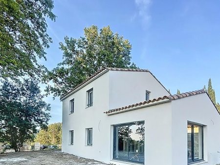 vente villa 5 pièces 140 m²