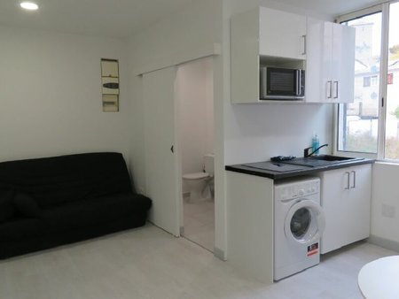 location appartement  21.74 m² t-0 à riez  405 €