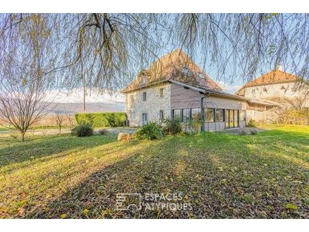 maison de caractère avec jardin