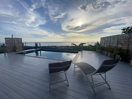 villa t3 meublée avec vue mer exceptionnelle et piscine priv