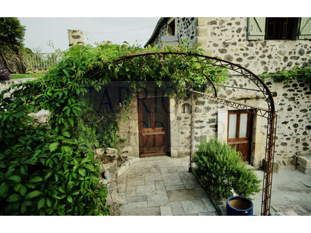 vente maison 6 pièces 200 m² alba-la-romaine (07400)