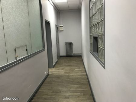bureaux 87 m² aurillac