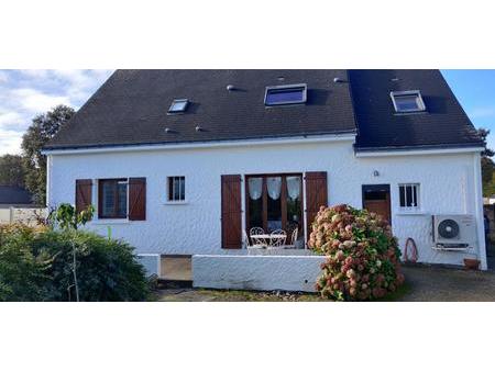 vente maison à saint-gildas-des-bois (44530) : à vendre / 145m² saint-gildas-des-bois