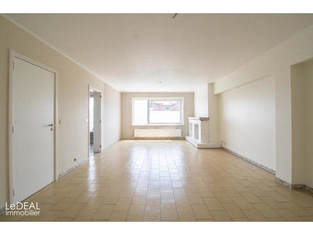 sous-option ! appartement 115m² 2ch/ascenseur/parking privat