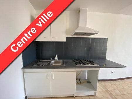 appartement 1 pièce - 25m² - tourves