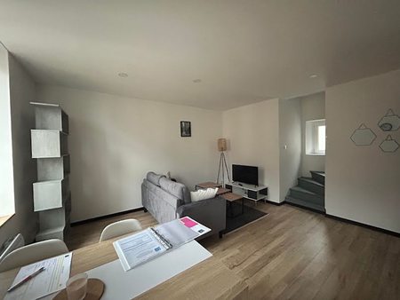 location meublée appartement 3 pièces 50 m²