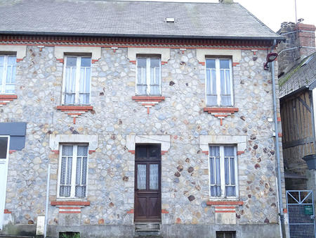 vente maison à saint-georges-de-rouelley (50720) : à vendre / 62m² saint-georges-de-rouell
