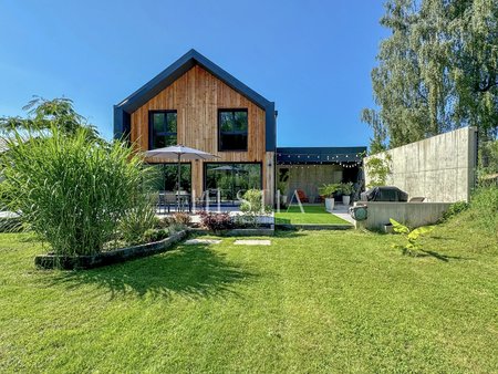 maison à 5 minutes du lac d'aiguebelette