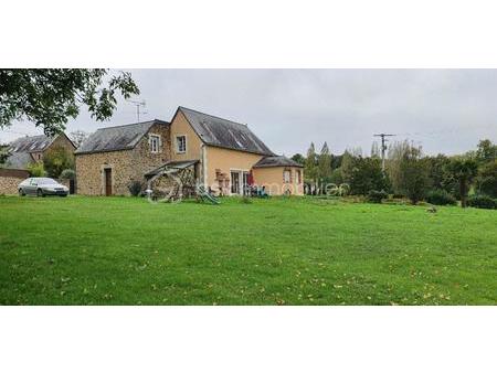 vente maison à saint-jean-sur-mayenne (53240) : à vendre / 138m² saint-jean-sur-mayenne
