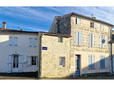vente maison 255 m² saint-georges-des-coteaux (17810)