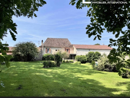 maison 10 pièces - 260m² - beaumont du perigord