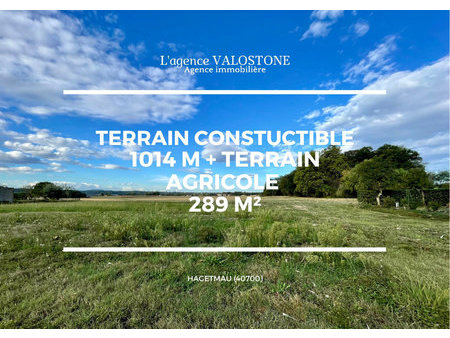 terrain constructible de 1303 m²