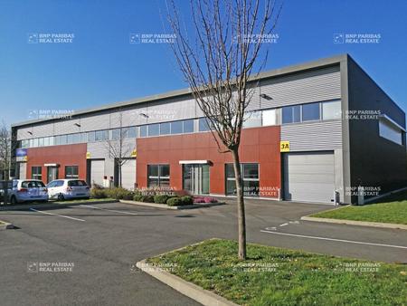 location d'entrepôt de 352 m² à saint-étienne-de-montluc - 44360