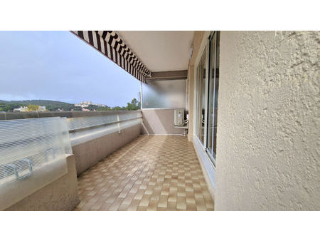tamaris - appartement 4 pièce(s) 80 m2 vue mer  terrasse  parking privatif