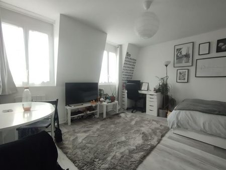 location meublée appartement 1 pièce 25 m²