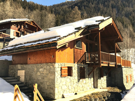 vente chalet à sainte-foy (station de ski)  4 chambres  terrasses  garage  magnifique vue 