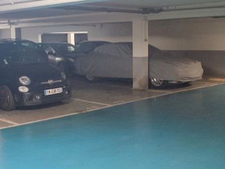 parking sécurisé chartrons