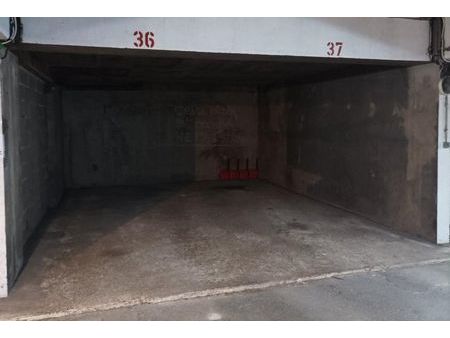 parking/box souterrain 12m² proche rer st germain en laye