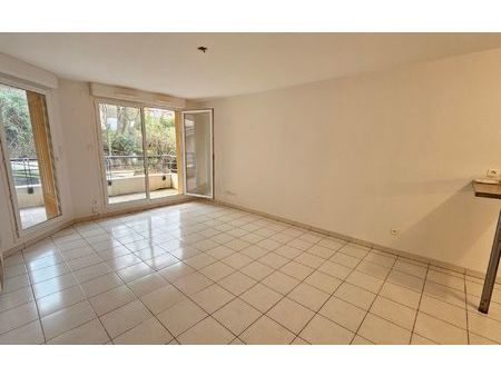 appartement péchabou 58.12 m² t-3 à vendre  165 000 €