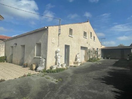maison sainte-gemme 200 m² t-4 à vendre  197 000 €