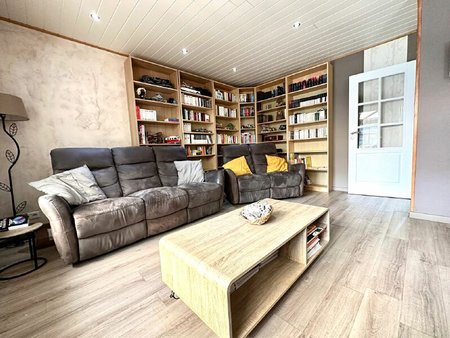 maison loon-plage 122 m² t-5 à vendre  262 500 €