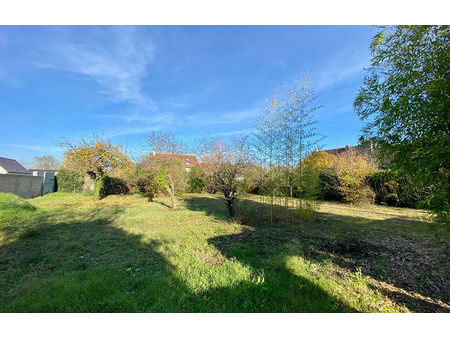 vente terrain 697 m² azay-sur-cher (37270)