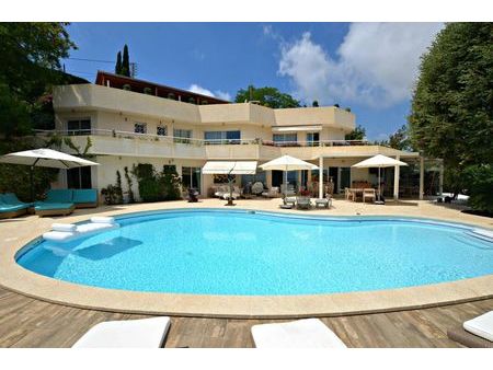 villa de luxe de 5 chambres en vente cannes  provence-alpes-côte d'azur