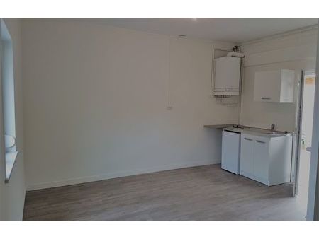location appartement 1 pièce 21 m² arras (62000)