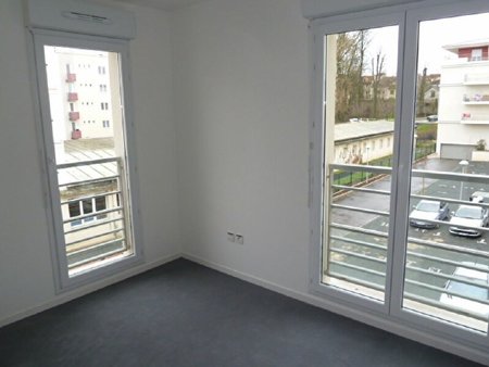 appartement vernouillet 0 m² t-3 à vendre  252 000 €