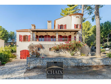 vente maison 7 pièces 190m2 saint-cyr-sur-mer (83270) - 1280000 € - surface privée