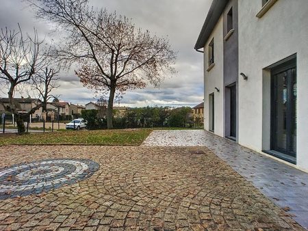 vente villa 6 pièces 150 m²