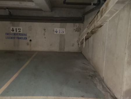 ◊ parking sous-sol sécurisé