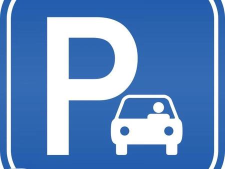 location parking aix-en-provence (13)  114€