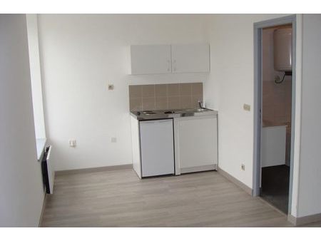 location appartement 1 pièce 35 m²