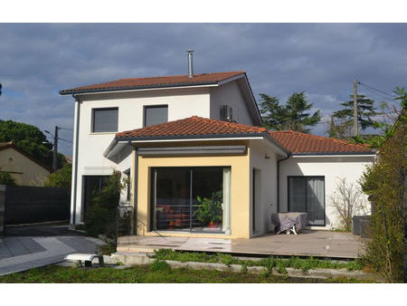 vente maison 6 pièces 177 m² gradignan (33170)