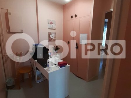 location de bureau de 66 m² à fleury-les-aubrais - 45400