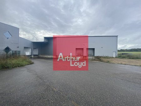 location d'entrepôt de 835 m² à moret-sur-loing - 77250