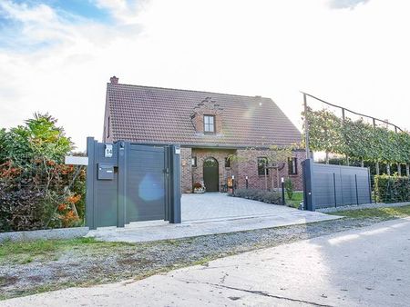 maison à vendre à lanquesaint € 650.000 (kkj0j) - yelo immo | logic-immo + zimmo